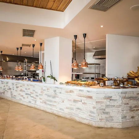 Resort Creta Maris